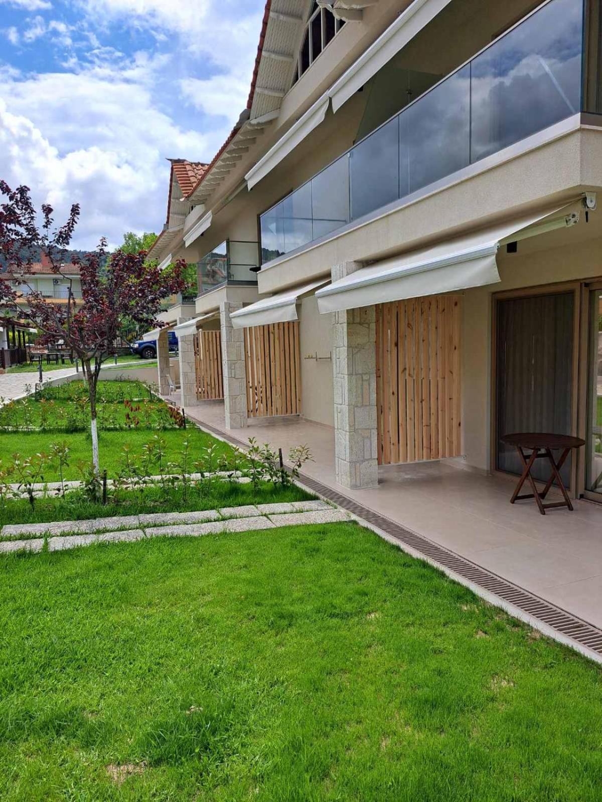 Haus Platanos Apartments & Bungalows By The Sea Вурвуру Экстерьер фото